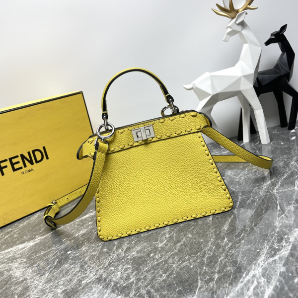 (image for) Fendi Peekaboo ISeeU Petite-20x11x15cm