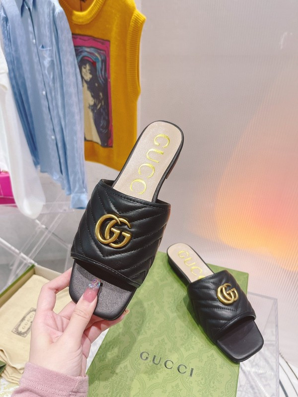 GUCCI WOMEN'S DOUBLE G THONG SANDAL [C1TRD-060700] CELINE CHANEL ACCESSORIES LOEWE SHOES LOUIS VUITTON DIRO YSL OTHER BRAND HANDBAGS BALENCIAGA BOTTEGA VENETA GOYARD HERMES BURBERRY VALENTINO GUCCI FENDI MIUMIU CHLOE PRADA BVLGARI SUITCASE NEW ARRIVAL 