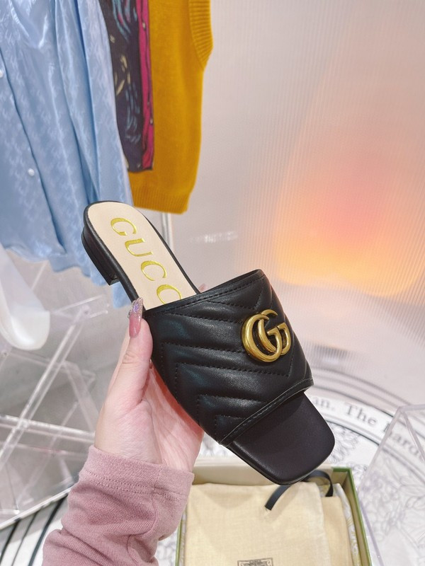 GUCCI WOMEN'S DOUBLE G THONG SANDAL [C1TRD-060700] CELINE CHANEL ACCESSORIES LOEWE SHOES LOUIS VUITTON DIRO YSL OTHER BRAND HANDBAGS BALENCIAGA BOTTEGA VENETA GOYARD HERMES BURBERRY VALENTINO GUCCI FENDI MIUMIU CHLOE PRADA BVLGARI SUITCASE NEW ARRIVAL 