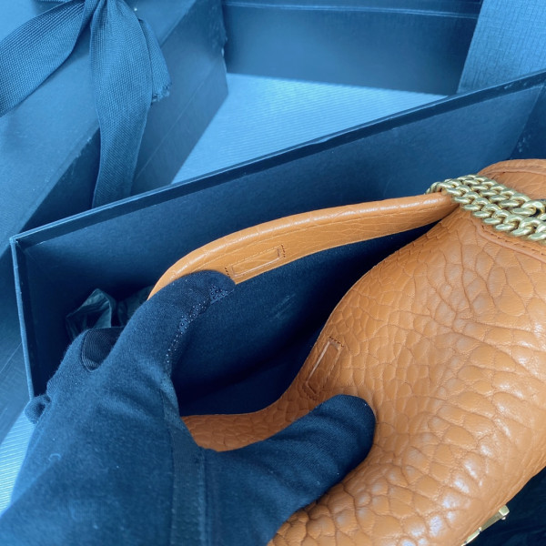 YSL NIKI BABY-22*16*12CM [633151-01] CELINE CHANEL ACCESSORIES LOEWE SHOES LOUIS VUITTON DIRO YSL OTHER BRAND HANDBAGS BALENCIAGA BOTTEGA VENETA GOYARD HERMES BURBERRY VALENTINO GUCCI FENDI MIUMIU CHLOE PRADA BVLGARI SUITCASE NEW ARRIVAL 
