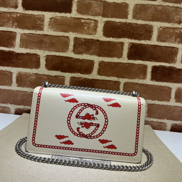 GUCCI DIONYSUS GG SMALL RECTANGULAR BAG [499623象牙白] CELINE CHANEL ACCESSORIES LOEWE SHOES LOUIS VUITTON DIRO YSL OTHER BRAND HANDBAGS BALENCIAGA BOTTEGA VENETA GOYARD HERMES BURBERRY VALENTINO GUCCI FENDI MIUMIU CHLOE PRADA BVLGARI SUITCASE NEW ARRIVAL 