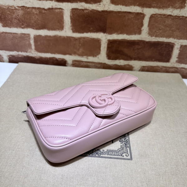 GUCCI GG MARMONT MINI BAG 21CM [751526粉配白] CELINE CHANEL ACCESSORIES LOEWE SHOES LOUIS VUITTON DIRO YSL OTHER BRAND HANDBAGS BALENCIAGA BOTTEGA VENETA GOYARD HERMES BURBERRY VALENTINO GUCCI FENDI MIUMIU CHLOE PRADA BVLGARI SUITCASE NEW ARRIVAL 