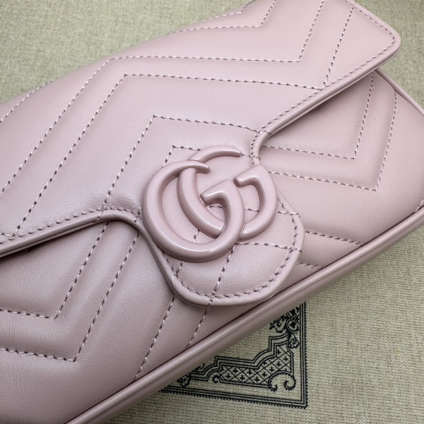 GUCCI GG MARMONT MINI BAG 21CM [751526粉配白] CELINE CHANEL ACCESSORIES LOEWE SHOES LOUIS VUITTON DIRO YSL OTHER BRAND HANDBAGS BALENCIAGA BOTTEGA VENETA GOYARD HERMES BURBERRY VALENTINO GUCCI FENDI MIUMIU CHLOE PRADA BVLGARI SUITCASE NEW ARRIVAL 