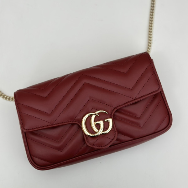 GUCCI GG MARMONT MINI BAG 21CM [751526酒红] CELINE CHANEL ACCESSORIES LOEWE SHOES LOUIS VUITTON DIRO YSL OTHER BRAND HANDBAGS BALENCIAGA BOTTEGA VENETA GOYARD HERMES BURBERRY VALENTINO GUCCI FENDI MIUMIU CHLOE PRADA BVLGARI SUITCASE NEW ARRIVAL 