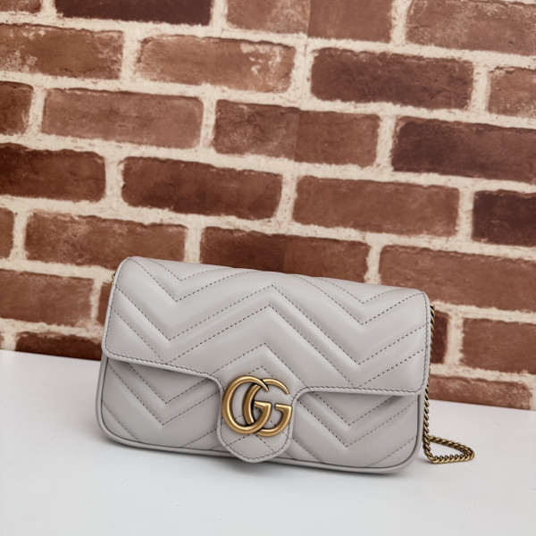 GUCCI GG MARMONT MINI BAG 21CM [751526浅灰配绿] CELINE CHANEL ACCESSORIES LOEWE SHOES LOUIS VUITTON DIRO YSL OTHER BRAND HANDBAGS BALENCIAGA BOTTEGA VENETA GOYARD HERMES BURBERRY VALENTINO GUCCI FENDI MIUMIU CHLOE PRADA BVLGARI SUITCASE NEW ARRIVAL 