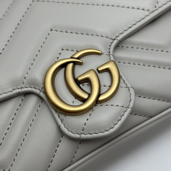 GUCCI GG MARMONT MINI BAG 21CM [751526浅灰配绿] CELINE CHANEL ACCESSORIES LOEWE SHOES LOUIS VUITTON DIRO YSL OTHER BRAND HANDBAGS BALENCIAGA BOTTEGA VENETA GOYARD HERMES BURBERRY VALENTINO GUCCI FENDI MIUMIU CHLOE PRADA BVLGARI SUITCASE NEW ARRIVAL 