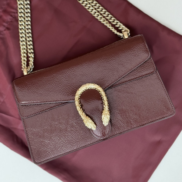 Gucci DIONYSUS SMALL SHOULDER BAG-28*16*10.5CM [795005酒红漆皮] CELINE CHANEL ACCESSORIES LOEWE SHOES LOUIS VUITTON DIRO YSL OTHER BRAND HANDBAGS BALENCIAGA BOTTEGA VENETA GOYARD HERMES BURBERRY VALENTINO GUCCI FENDI MIUMIU CHLOE PRADA BVLGARI SUITCASE NEW ARRIVAL 