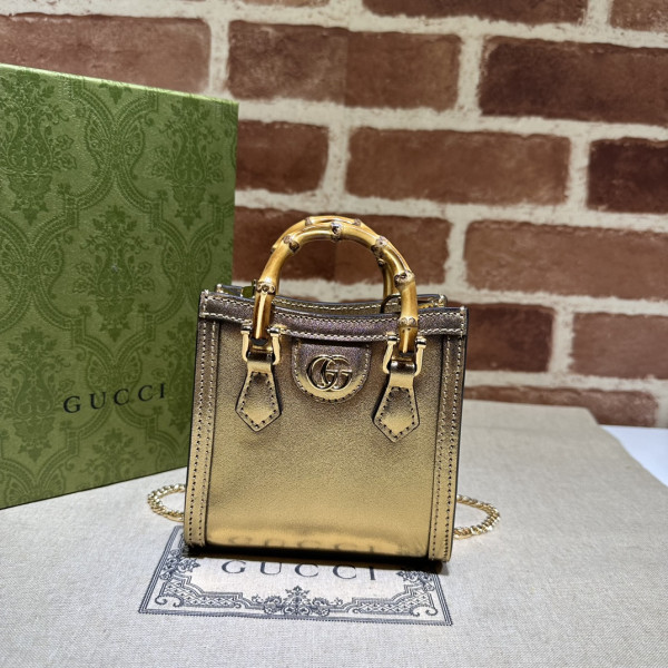 GUCCI DIANA SUPER MINI BAG-12*12.5*6CM [760251金] CELINE CHANEL ACCESSORIES LOEWE SHOES LOUIS VUITTON DIRO YSL OTHER BRAND HANDBAGS BALENCIAGA BOTTEGA VENETA GOYARD HERMES BURBERRY VALENTINO GUCCI FENDI MIUMIU CHLOE PRADA BVLGARI SUITCASE NEW ARRIVAL 