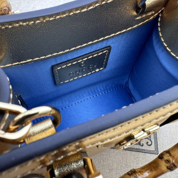 GUCCI DIANA SUPER MINI BAG-12*12.5*6CM [760251金] CELINE CHANEL ACCESSORIES LOEWE SHOES LOUIS VUITTON DIRO YSL OTHER BRAND HANDBAGS BALENCIAGA BOTTEGA VENETA GOYARD HERMES BURBERRY VALENTINO GUCCI FENDI MIUMIU CHLOE PRADA BVLGARI SUITCASE NEW ARRIVAL 