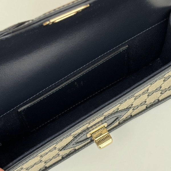 GUCCI LUCE mini SHOULDER BAG-20*10*4cm [790038兰布/兰皮] CELINE CHANEL ACCESSORIES LOEWE SHOES LOUIS VUITTON DIRO YSL OTHER BRAND HANDBAGS BALENCIAGA BOTTEGA VENETA GOYARD HERMES BURBERRY VALENTINO GUCCI FENDI MIUMIU CHLOE PRADA BVLGARI SUITCASE NEW ARRIVAL 