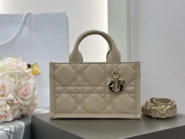 (image for) DIRO MINI BOOK TOTE-21.5*13*7.5CM