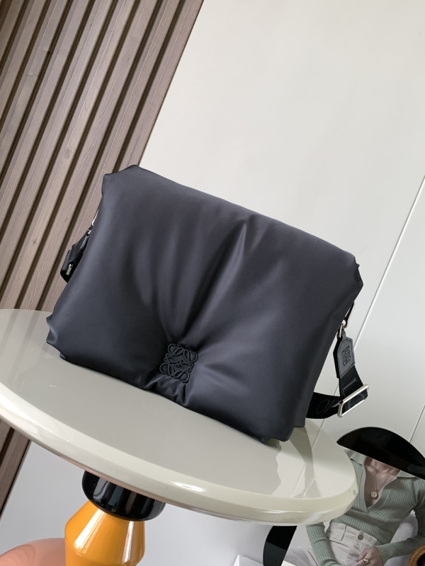 (image for) Lowee Goya Puffer leather shoulder bag-30*20.5*10CM