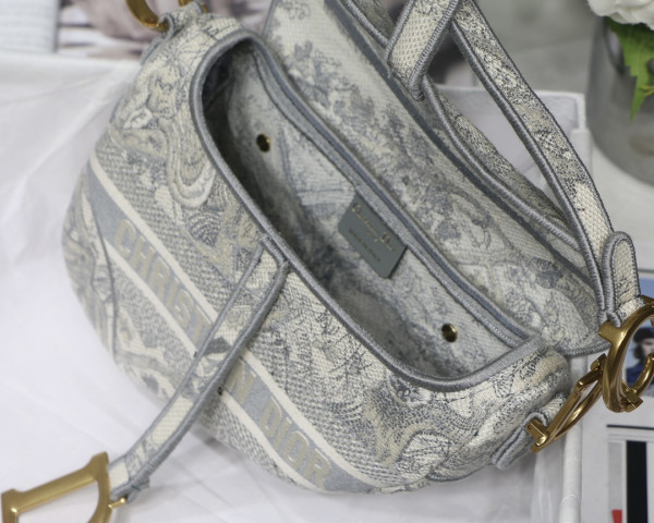 DIRO SADDLE BAG-25.5*20*6.5CM [C1TOV-024821] CELINE CHANEL ACCESSORIES LOEWE SHOES LOUIS VUITTON DIRO YSL OTHER BRAND HANDBAGS BALENCIAGA BOTTEGA VENETA GOYARD HERMES BURBERRY VALENTINO GUCCI FENDI MIUMIU CHLOE PRADA BVLGARI SUITCASE NEW ARRIVAL 