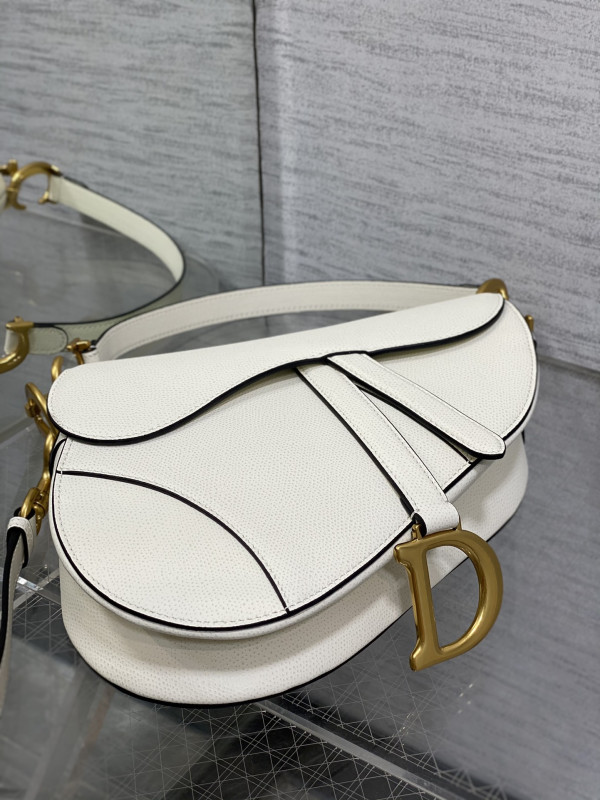 DIRO SADDLE BAG-24*6*18CM [C1TOV-024428] CELINE CHANEL ACCESSORIES LOEWE SHOES LOUIS VUITTON DIRO YSL OTHER BRAND HANDBAGS BALENCIAGA BOTTEGA VENETA GOYARD HERMES BURBERRY VALENTINO GUCCI FENDI MIUMIU CHLOE PRADA BVLGARI SUITCASE NEW ARRIVAL 