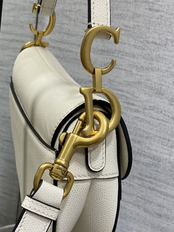 DIRO SADDLE BAG -17*5*15CM [C1TOV-024339] CELINE CHANEL ACCESSORIES LOEWE SHOES LOUIS VUITTON DIRO YSL OTHER BRAND HANDBAGS BALENCIAGA BOTTEGA VENETA GOYARD HERMES BURBERRY VALENTINO GUCCI FENDI MIUMIU CHLOE PRADA BVLGARI SUITCASE NEW ARRIVAL 