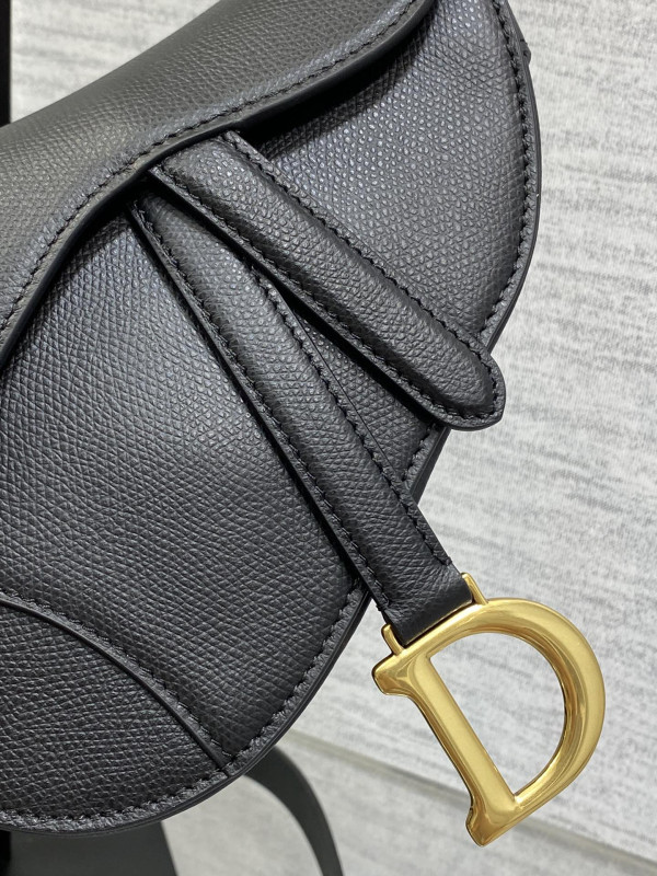 DIRO SADDLE BAG -17*5*15CM [C1TOV-024205] CELINE CHANEL ACCESSORIES LOEWE SHOES LOUIS VUITTON DIRO YSL OTHER BRAND HANDBAGS BALENCIAGA BOTTEGA VENETA GOYARD HERMES BURBERRY VALENTINO GUCCI FENDI MIUMIU CHLOE PRADA BVLGARI SUITCASE NEW ARRIVAL 