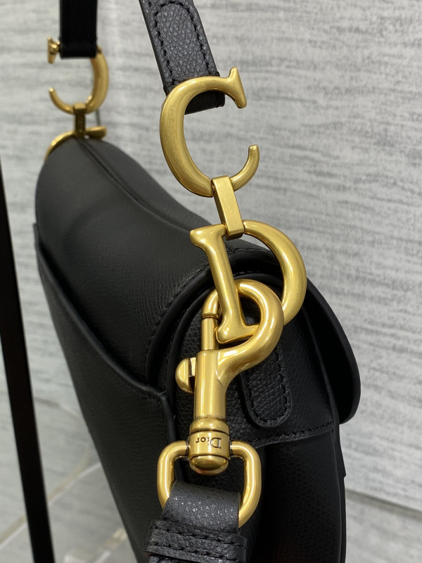 DIRO SADDLE BAG -17*5*15CM [C1TOV-024205] CELINE CHANEL ACCESSORIES LOEWE SHOES LOUIS VUITTON DIRO YSL OTHER BRAND HANDBAGS BALENCIAGA BOTTEGA VENETA GOYARD HERMES BURBERRY VALENTINO GUCCI FENDI MIUMIU CHLOE PRADA BVLGARI SUITCASE NEW ARRIVAL 