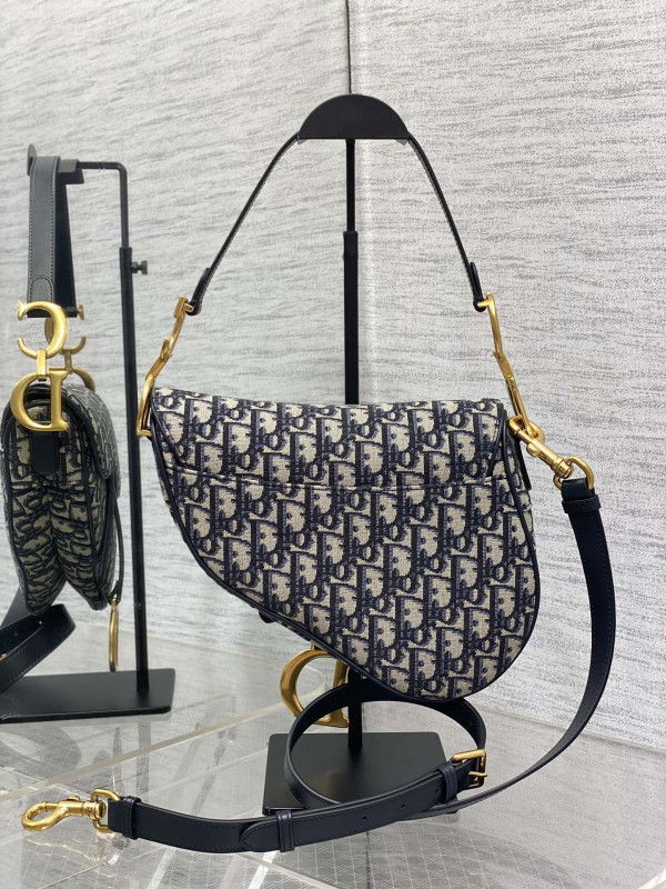 DIRO SADDLE BAG-24*6*18CM [C1TOV-023640] CELINE CHANEL ACCESSORIES LOEWE SHOES LOUIS VUITTON DIRO YSL OTHER BRAND HANDBAGS BALENCIAGA BOTTEGA VENETA GOYARD HERMES BURBERRY VALENTINO GUCCI FENDI MIUMIU CHLOE PRADA BVLGARI SUITCASE NEW ARRIVAL 