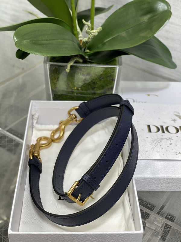 DIRO SADDLE BAG -17*5*15CM [3397] CELINE CHANEL ACCESSORIES LOEWE SHOES LOUIS VUITTON DIRO YSL OTHER BRAND HANDBAGS BALENCIAGA BOTTEGA VENETA GOYARD HERMES BURBERRY VALENTINO GUCCI FENDI MIUMIU CHLOE PRADA BVLGARI SUITCASE NEW ARRIVAL 