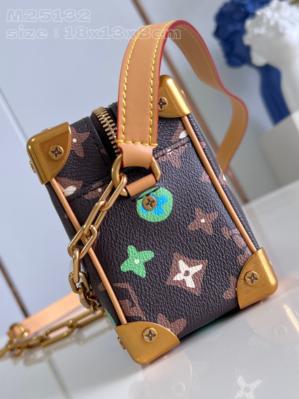 LOUIS VUITTON MINI SOFT TRUNK-18.5*13*8cm [M25132啡] CELINE CHANEL ACCESSORIES LOEWE SHOES LOUIS VUITTON DIRO YSL OTHER BRAND HANDBAGS BALENCIAGA BOTTEGA VENETA GOYARD HERMES BURBERRY VALENTINO GUCCI FENDI MIUMIU CHLOE PRADA BVLGARI SUITCASE NEW ARRIVAL 