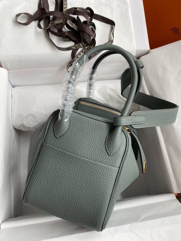HERMES LINDY 26 HANDMADE [C1TOR-092354] CELINE CHANEL ACCESSORIES LOEWE SHOES LOUIS VUITTON DIRO YSL OTHER BRAND HANDBAGS BALENCIAGA BOTTEGA VENETA GOYARD HERMES BURBERRY VALENTINO GUCCI FENDI MIUMIU CHLOE PRADA BVLGARI SUITCASE NEW ARRIVAL 