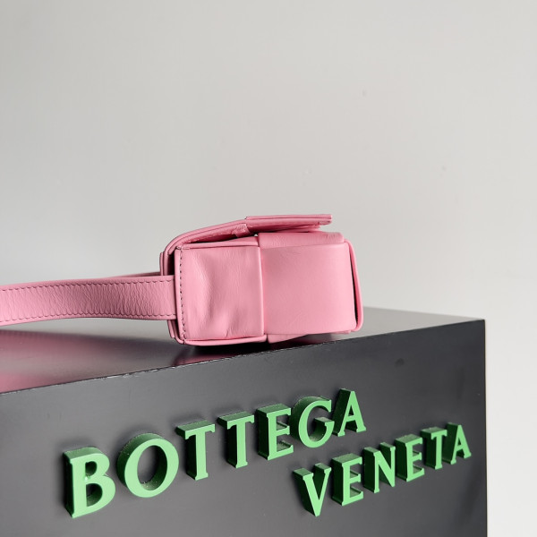 BOTTEGA VENETA Candy mini Cassette-12*8*4cm [C1TOQ-025755] CELINE CHANEL ACCESSORIES LOEWE SHOES LOUIS VUITTON DIRO YSL OTHER BRAND HANDBAGS BALENCIAGA BOTTEGA VENETA GOYARD HERMES BURBERRY VALENTINO GUCCI FENDI MIUMIU CHLOE PRADA BVLGARI SUITCASE NEW ARRIVAL 