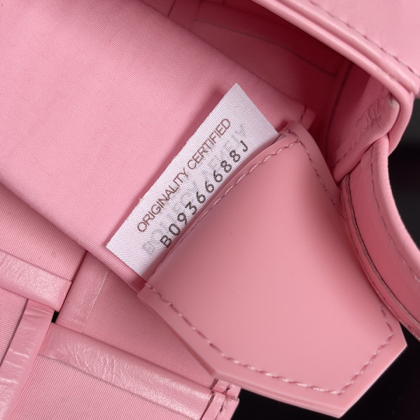 BOTTEGA VENETA Candy mini Cassette-12*8*4cm [C1TOQ-025755] CELINE CHANEL ACCESSORIES LOEWE SHOES LOUIS VUITTON DIRO YSL OTHER BRAND HANDBAGS BALENCIAGA BOTTEGA VENETA GOYARD HERMES BURBERRY VALENTINO GUCCI FENDI MIUMIU CHLOE PRADA BVLGARI SUITCASE NEW ARRIVAL 