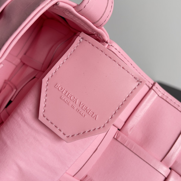 BOTTEGA VENETA Candy mini Cassette-12*8*4cm [C1TOQ-025755] CELINE CHANEL ACCESSORIES LOEWE SHOES LOUIS VUITTON DIRO YSL OTHER BRAND HANDBAGS BALENCIAGA BOTTEGA VENETA GOYARD HERMES BURBERRY VALENTINO GUCCI FENDI MIUMIU CHLOE PRADA BVLGARI SUITCASE NEW ARRIVAL 