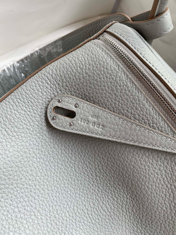 HERMES LINDY 26 HANDMADE [C1TOP-093714] CELINE CHANEL ACCESSORIES LOEWE SHOES LOUIS VUITTON DIRO YSL OTHER BRAND HANDBAGS BALENCIAGA BOTTEGA VENETA GOYARD HERMES BURBERRY VALENTINO GUCCI FENDI MIUMIU CHLOE PRADA BVLGARI SUITCASE NEW ARRIVAL 