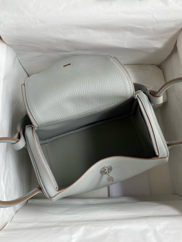 HERMES LINDY 26 HANDMADE [C1TOP-093714] CELINE CHANEL ACCESSORIES LOEWE SHOES LOUIS VUITTON DIRO YSL OTHER BRAND HANDBAGS BALENCIAGA BOTTEGA VENETA GOYARD HERMES BURBERRY VALENTINO GUCCI FENDI MIUMIU CHLOE PRADA BVLGARI SUITCASE NEW ARRIVAL 