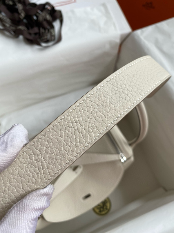 HERMES LINDY 26 HANDMADE [C1TOP-093556] CELINE CHANEL ACCESSORIES LOEWE SHOES LOUIS VUITTON DIRO YSL OTHER BRAND HANDBAGS BALENCIAGA BOTTEGA VENETA GOYARD HERMES BURBERRY VALENTINO GUCCI FENDI MIUMIU CHLOE PRADA BVLGARI SUITCASE NEW ARRIVAL 