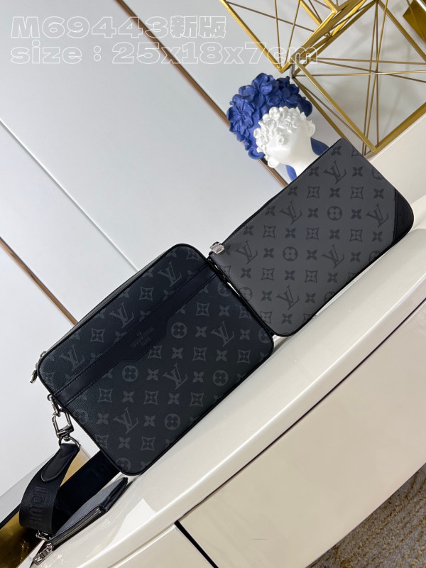 (image for) LOUIS VUITTON TRIO MESSENGER