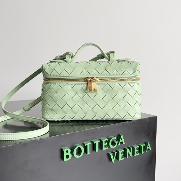 (image for) Bottega Veneta Vanity Case Crossbody Bag