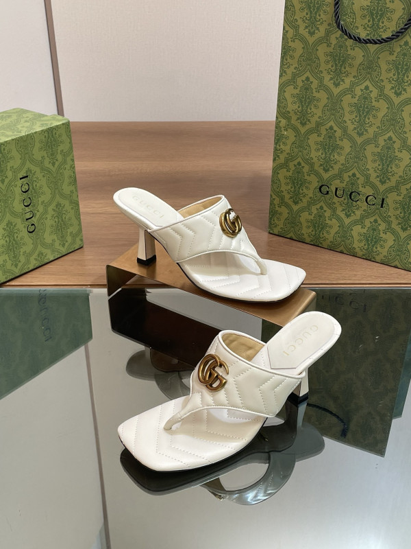 (image for) GUCCI WOMEN'S DOUBLE G THONG SANDAL