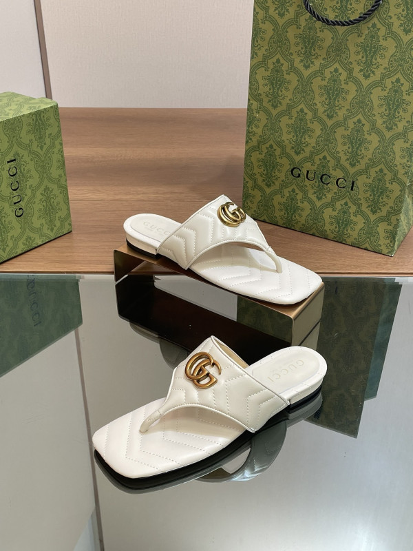 (image for) GUCCI WOMEN'S DOUBLE G THONG SANDAL