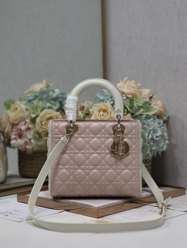 LADY DI0R-24CM [C1TM5-083726] CELINE CHANEL ACCESSORIES LOEWE SHOES LOUIS VUITTON DIRO YSL OTHER BRAND HANDBAGS BALENCIAGA BOTTEGA VENETA GOYARD HERMES BURBERRY VALENTINO GUCCI FENDI MIUMIU CHLOE PRADA BVLGARI SUITCASE NEW ARRIVAL 