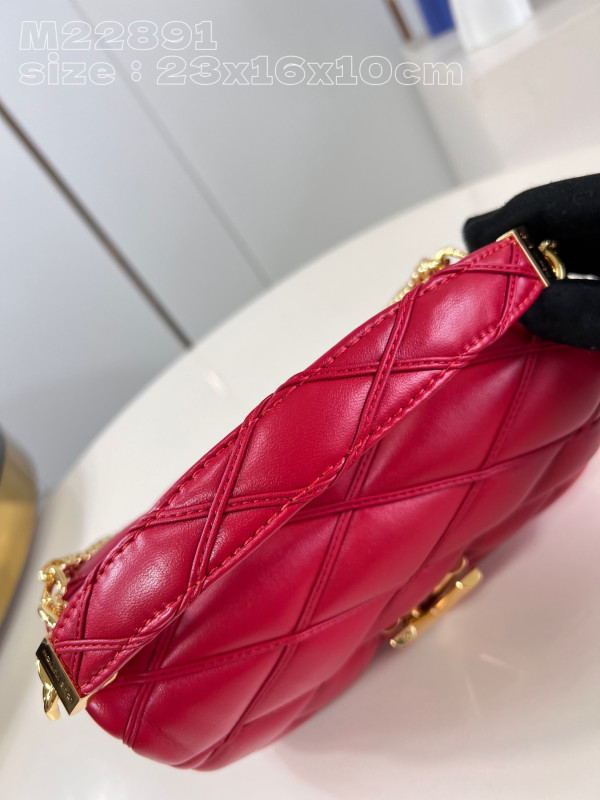 LOUIS VUITTON TWIST-23*16*10cm [C1TM5-074246] CELINE CHANEL ACCESSORIES LOEWE SHOES LOUIS VUITTON DIRO YSL OTHER BRAND HANDBAGS BALENCIAGA BOTTEGA VENETA GOYARD HERMES BURBERRY VALENTINO GUCCI FENDI MIUMIU CHLOE PRADA BVLGARI SUITCASE NEW ARRIVAL 