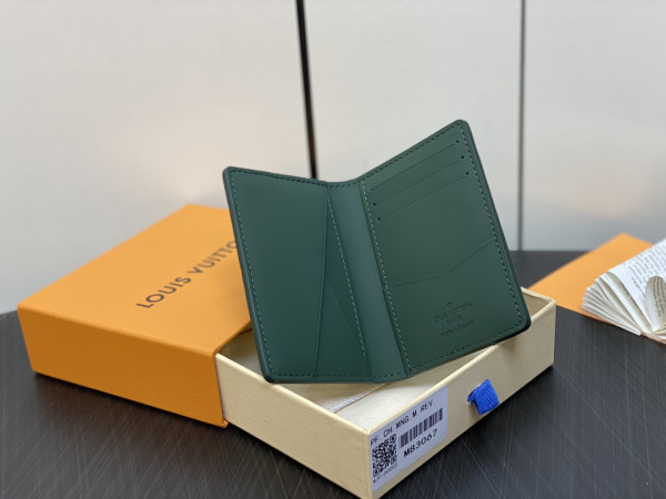 LOUIS VUITTON Pocket Organizer-7.5*11.1*1 cm [M83067] CELINE CHANEL ACCESSORIES LOEWE SHOES LOUIS VUITTON DIRO YSL OTHER BRAND HANDBAGS BALENCIAGA BOTTEGA VENETA GOYARD HERMES BURBERRY VALENTINO GUCCI FENDI MIUMIU CHLOE PRADA BVLGARI SUITCASE NEW ARRIVAL 