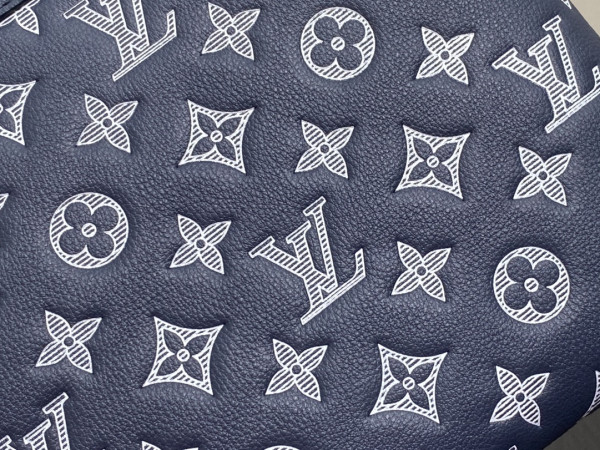 LOUIS VUITTON POCHETTE TO-GO-30*21.5*2cm [M83382-01] CELINE CHANEL ACCESSORIES LOEWE SHOES LOUIS VUITTON DIRO YSL OTHER BRAND HANDBAGS BALENCIAGA BOTTEGA VENETA GOYARD HERMES BURBERRY VALENTINO GUCCI FENDI MIUMIU CHLOE PRADA BVLGARI SUITCASE NEW ARRIVAL 