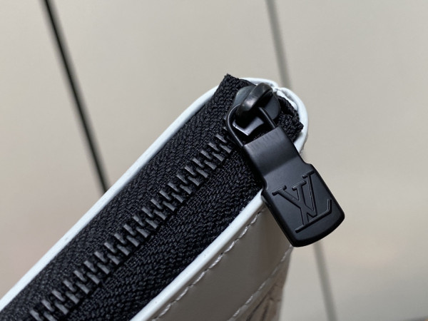 LOUIS VUITTON POCHETTE TO-GO-30*21.5*2cm [M83382] CELINE CHANEL ACCESSORIES LOEWE SHOES LOUIS VUITTON DIRO YSL OTHER BRAND HANDBAGS BALENCIAGA BOTTEGA VENETA GOYARD HERMES BURBERRY VALENTINO GUCCI FENDI MIUMIU CHLOE PRADA BVLGARI SUITCASE NEW ARRIVAL 