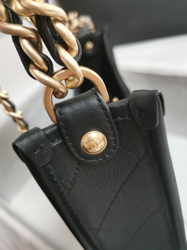 CL HOBO HANDBAG-20*24*6cm [AS4666-02] CELINE CHANEL ACCESSORIES LOEWE SHOES LOUIS VUITTON DIRO YSL OTHER BRAND HANDBAGS BALENCIAGA BOTTEGA VENETA GOYARD HERMES BURBERRY VALENTINO GUCCI FENDI MIUMIU CHLOE PRADA BVLGARI SUITCASE NEW ARRIVAL 