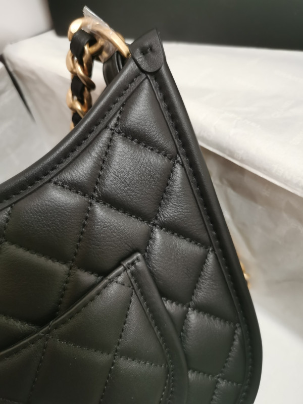 CL HOBO HANDBAG-20*24*6cm [AS4666-02] CELINE CHANEL ACCESSORIES LOEWE SHOES LOUIS VUITTON DIRO YSL OTHER BRAND HANDBAGS BALENCIAGA BOTTEGA VENETA GOYARD HERMES BURBERRY VALENTINO GUCCI FENDI MIUMIU CHLOE PRADA BVLGARI SUITCASE NEW ARRIVAL 