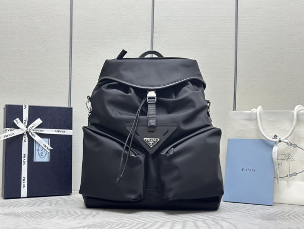 PRADA Backpack-42*38*18CM [C1TM2-035205] CELINE CHANEL ACCESSORIES LOEWE SHOES LOUIS VUITTON DIRO YSL OTHER BRAND HANDBAGS BALENCIAGA BOTTEGA VENETA GOYARD HERMES BURBERRY VALENTINO GUCCI FENDI MIUMIU CHLOE PRADA BVLGARI SUITCASE NEW ARRIVAL 