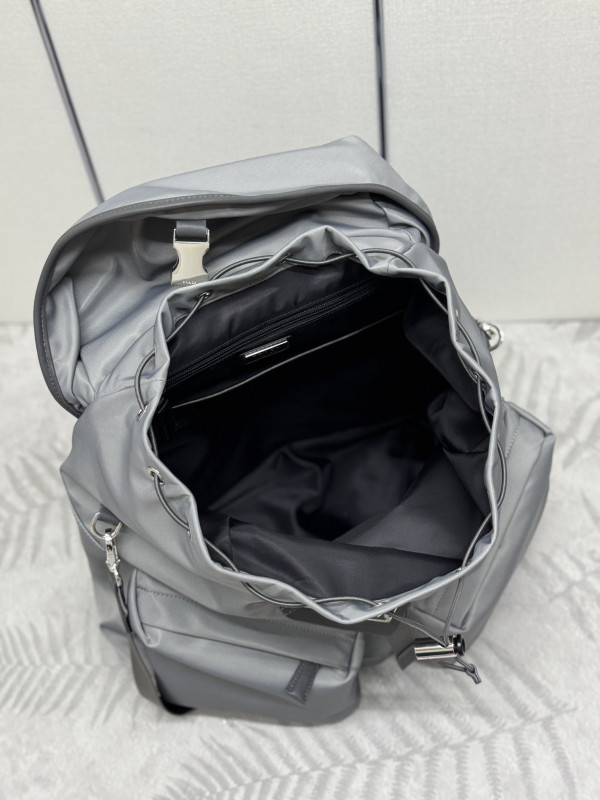 PRADA Backpack-42*38*18CM [C1TM2-035014] CELINE CHANEL ACCESSORIES LOEWE SHOES LOUIS VUITTON DIRO YSL OTHER BRAND HANDBAGS BALENCIAGA BOTTEGA VENETA GOYARD HERMES BURBERRY VALENTINO GUCCI FENDI MIUMIU CHLOE PRADA BVLGARI SUITCASE NEW ARRIVAL 