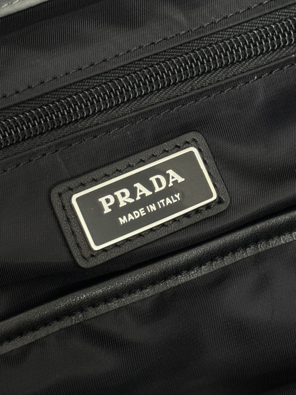 PRADA Backpack-42*38*18CM [C1TM2-035014] CELINE CHANEL ACCESSORIES LOEWE SHOES LOUIS VUITTON DIRO YSL OTHER BRAND HANDBAGS BALENCIAGA BOTTEGA VENETA GOYARD HERMES BURBERRY VALENTINO GUCCI FENDI MIUMIU CHLOE PRADA BVLGARI SUITCASE NEW ARRIVAL 