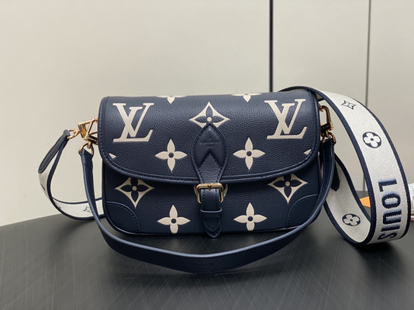 (image for) LOUIS VUITTON Nano Diane-24*15*9 CM