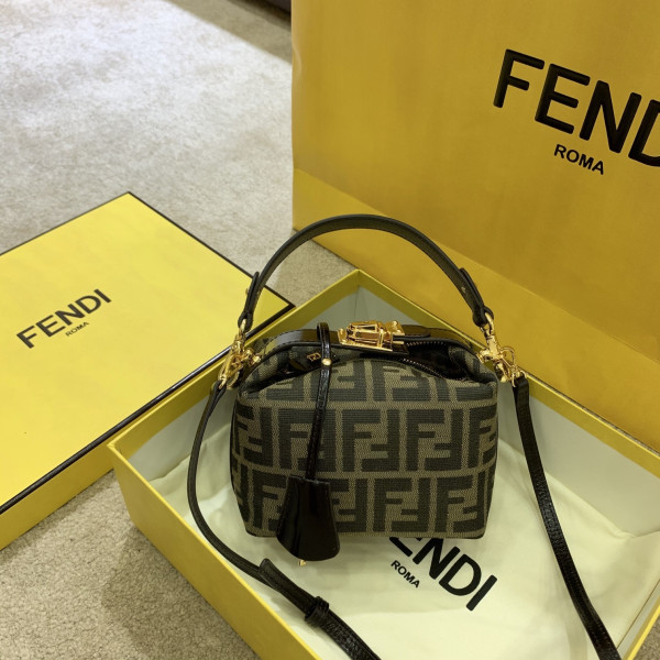 (image for) Fendi vintage Bag-16*9*11CM