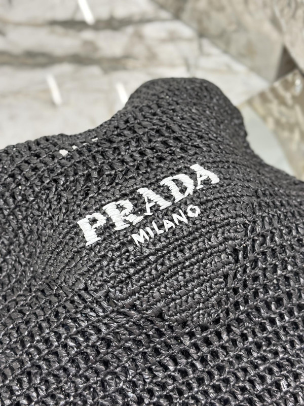 PRADA Crochet tote bag [C1TLT-074930] CELINE CHANEL ACCESSORIES LOEWE SHOES LOUIS VUITTON DIRO YSL OTHER BRAND HANDBAGS BALENCIAGA BOTTEGA VENETA GOYARD HERMES BURBERRY VALENTINO GUCCI FENDI MIUMIU CHLOE PRADA BVLGARI SUITCASE NEW ARRIVAL 