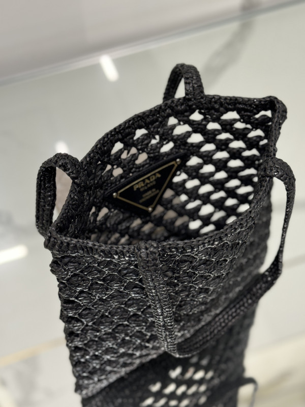 PRADA Woven fabric crochet tote bag [1BG493-01] CELINE CHANEL ACCESSORIES LOEWE SHOES LOUIS VUITTON DIRO YSL OTHER BRAND HANDBAGS BALENCIAGA BOTTEGA VENETA GOYARD HERMES BURBERRY VALENTINO GUCCI FENDI MIUMIU CHLOE PRADA BVLGARI SUITCASE NEW ARRIVAL 