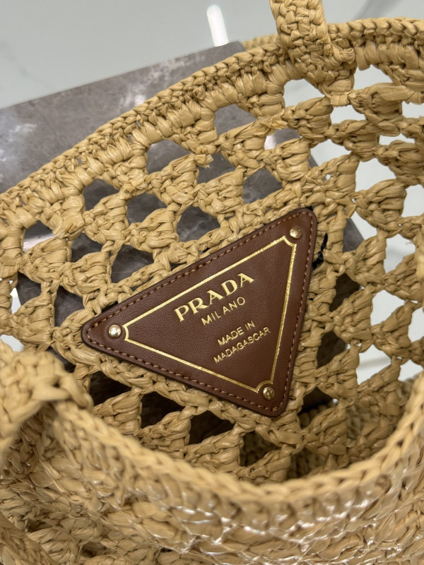 PRADA Woven fabric crochet tote bag [1BG493] CELINE CHANEL ACCESSORIES LOEWE SHOES LOUIS VUITTON DIRO YSL OTHER BRAND HANDBAGS BALENCIAGA BOTTEGA VENETA GOYARD HERMES BURBERRY VALENTINO GUCCI FENDI MIUMIU CHLOE PRADA BVLGARI SUITCASE NEW ARRIVAL 